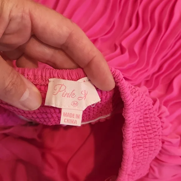 SUNNY GLEAM PINK ACCORDION HALTER MAXI DRESS  - Picture 4 of 4